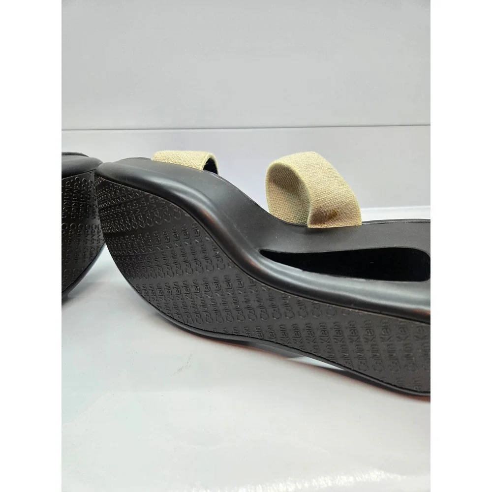 Calvin Klein Yanz Black Beige Canvas Patent‎ Wedge Sandals Womens 8.5M E8681
